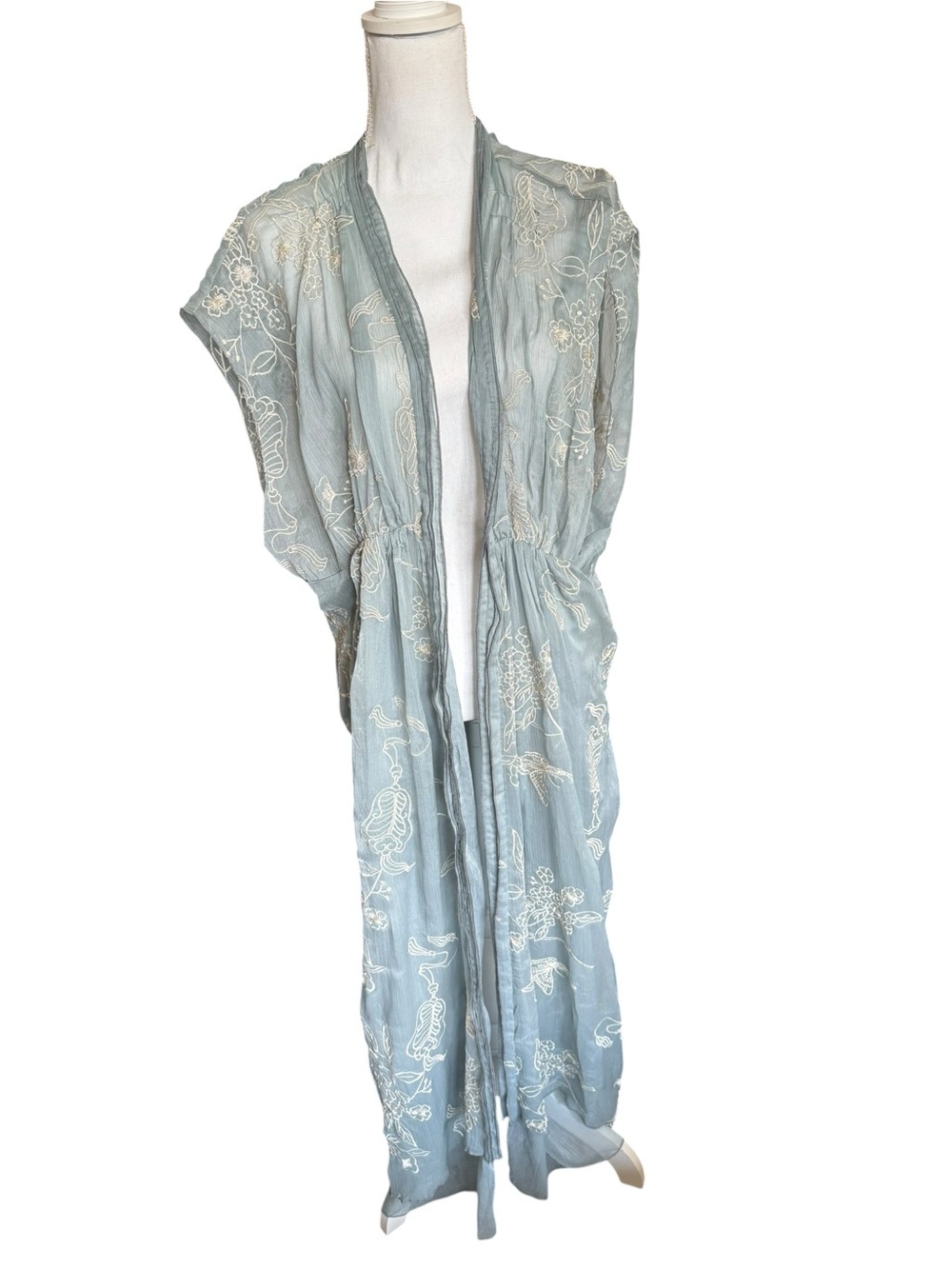 Aeom blue Embroidered Sheer Kimono Duster Cover Up Floral Size L NWT
